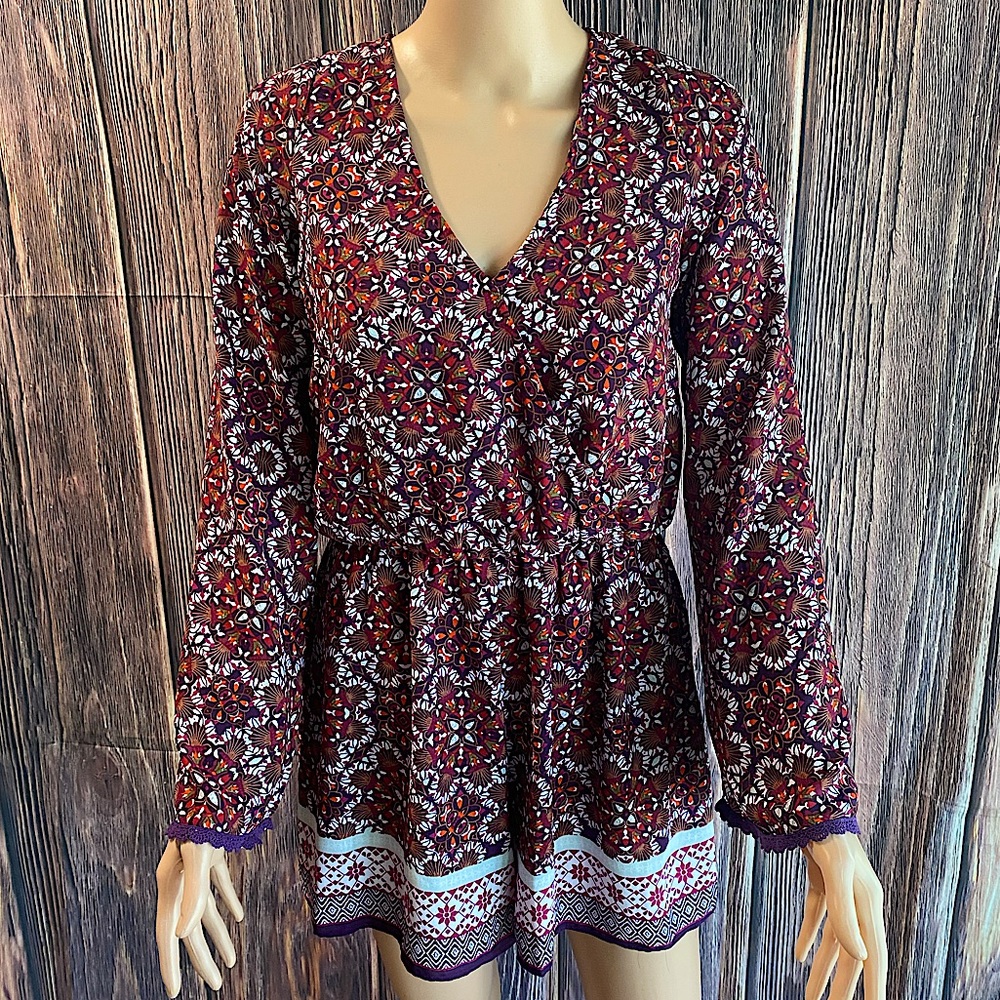 Takara size Small purple & white boho print flowy summer romper